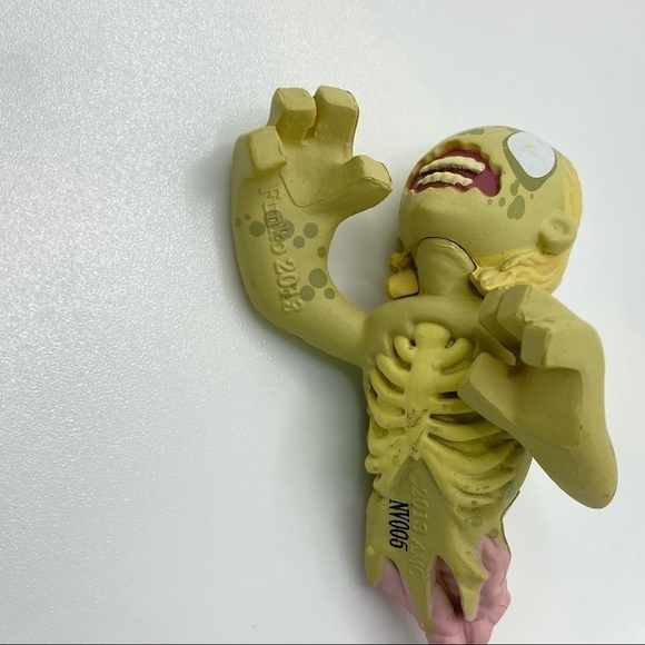 FUNKO POP! Walking Dead Mystery Mini Figures Michonne & Pet Daryl Dixon Zombie - Picture 6 of 9